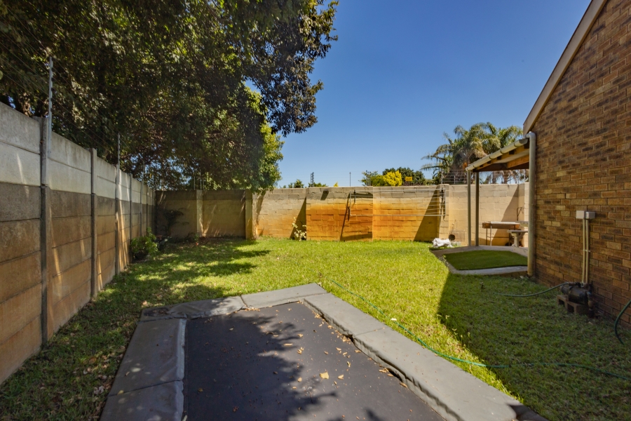 3 Bedroom Property for Sale in Amandelsig Western Cape